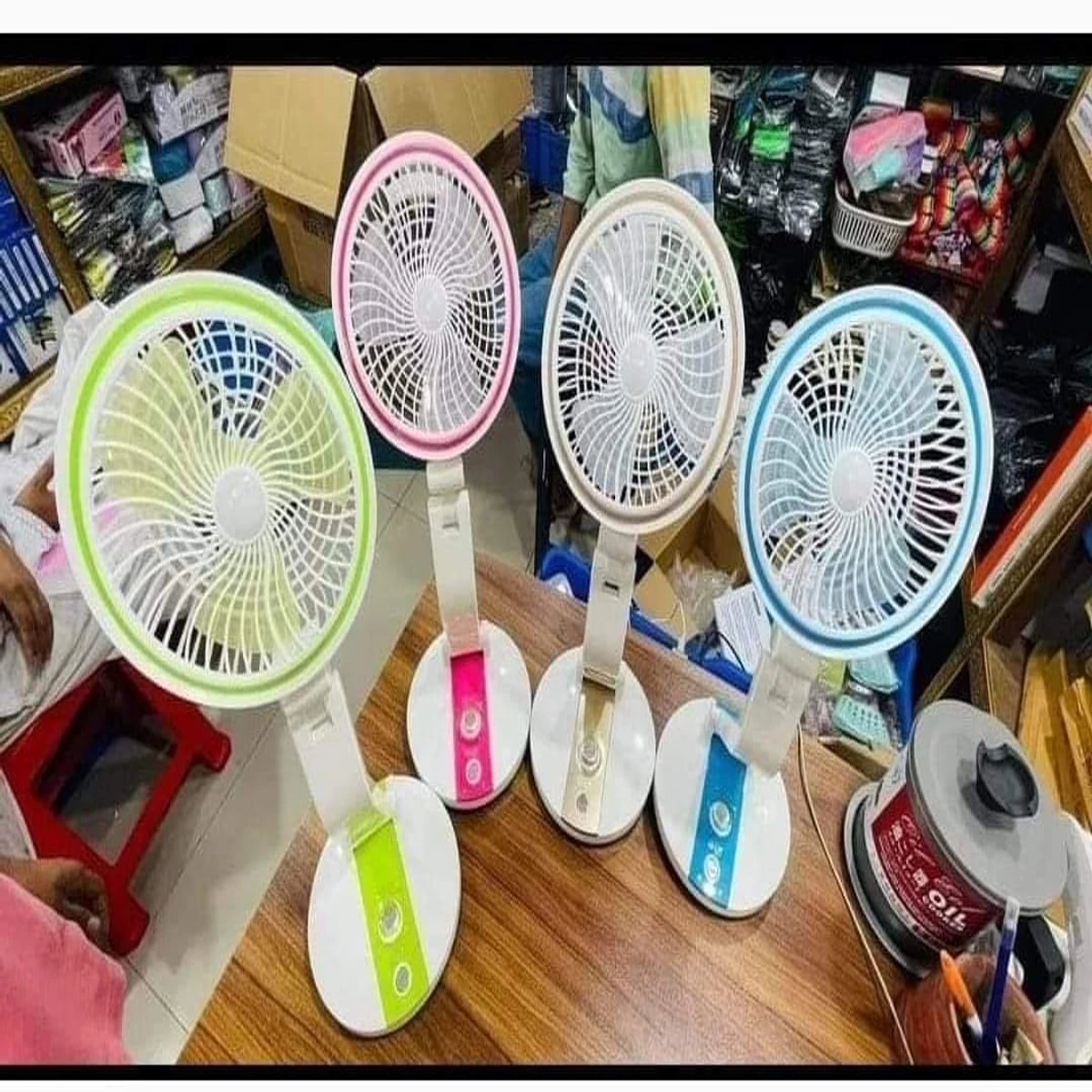 RECHARGEABLE & FOLDABLE FAN WITH LIGHT